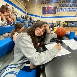 Meet your Posher, Bella